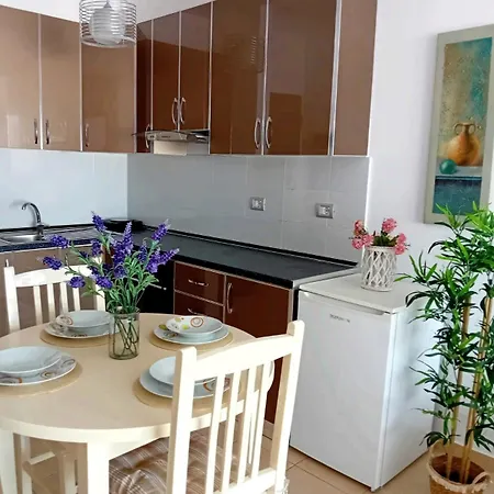 Διαμέρισμα Sunlight *