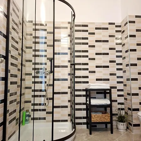 Sunlight アパート *